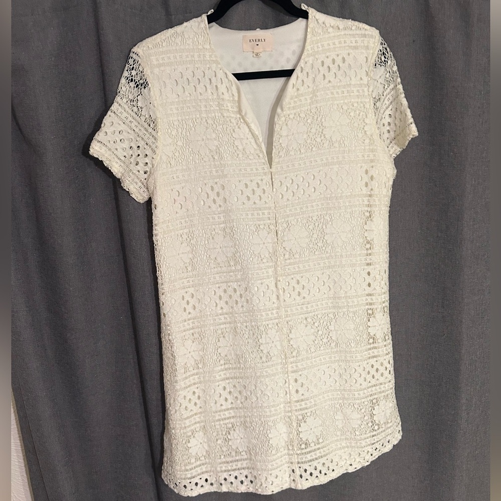 Ivory Lace Short Sleeve Dress